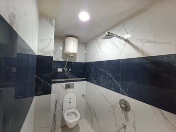 Team Area in 3 BHK Builder Floor at Palm Residency Chhatarpur, Chattarpur – for Rent