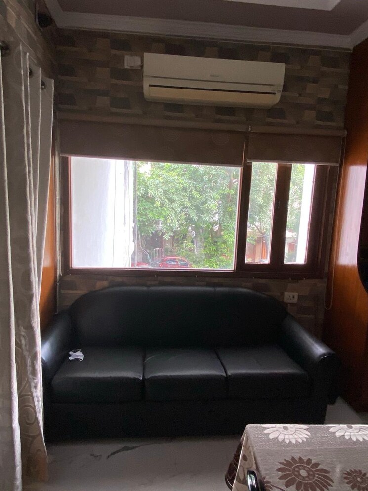 Living Room, boutique-residential-apartments-a-7-1 3 Bedroom 2000 Sq.Ft. Apartment In Vasant Vihar Delhi 9112856