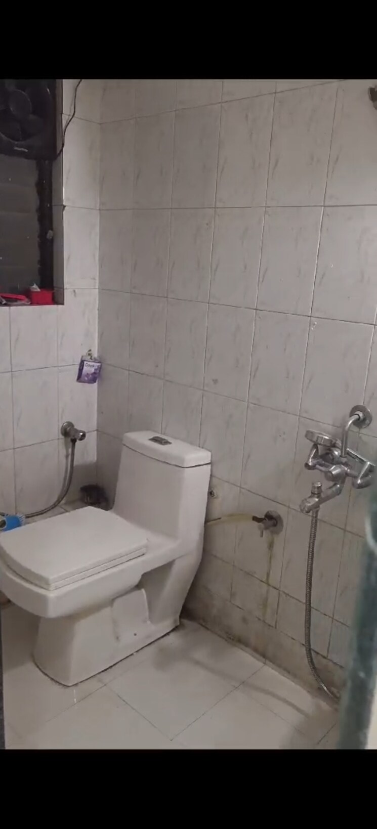 Bathroom, erandwane 2 Bedroom 791 Sq.Ft. Apartment In Erandwane Pune 9112874