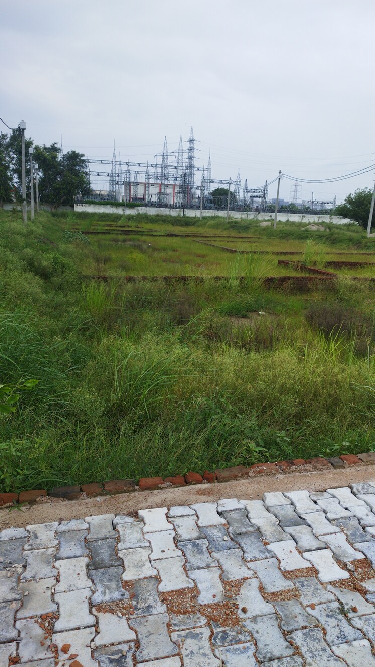 undefined, raj nagar extension  100 Sq.Yd. Plot In Raj Nagar Extension Ghaziabad 9112895