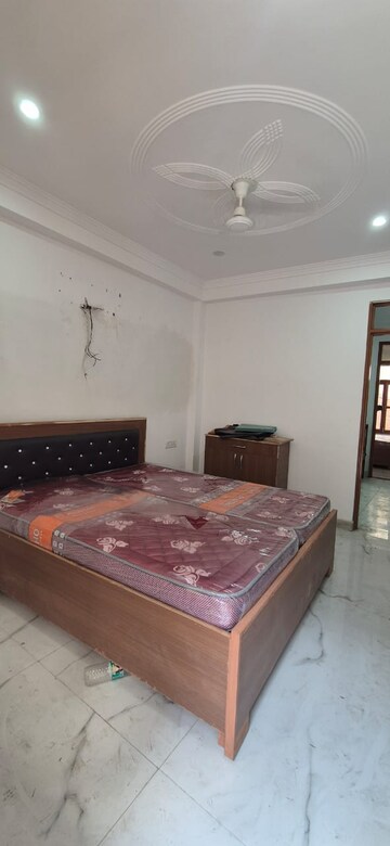 Bedroom in 3 BHK Apartment at Palm Residency Chhatarpur, Chattarpur – for Rent
