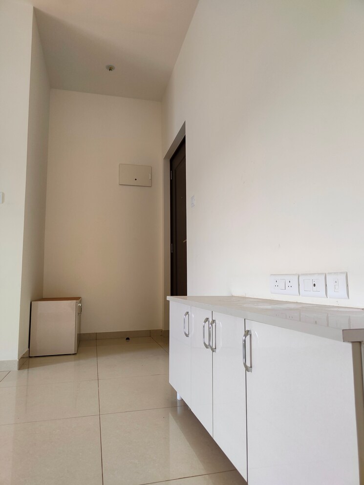 Living Room, sobha-lake-garden 1 Bedroom 765 Sq.Ft. Apartment In Kr Puram Bangalore 9112907