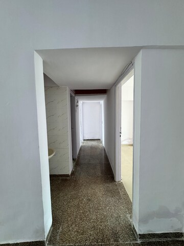  3 BHK Apartment at Maharaja Retreat CHS, Goregaon East – for Rent