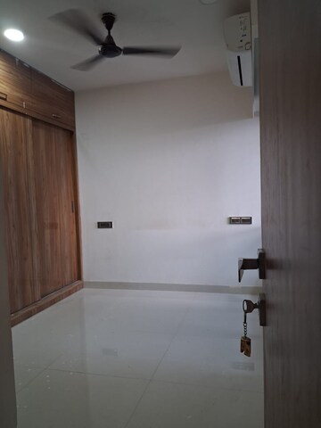 Bedroom in 2 BHK Apartment at Shiv Shakti Tower 28, Malad East – for Rent
