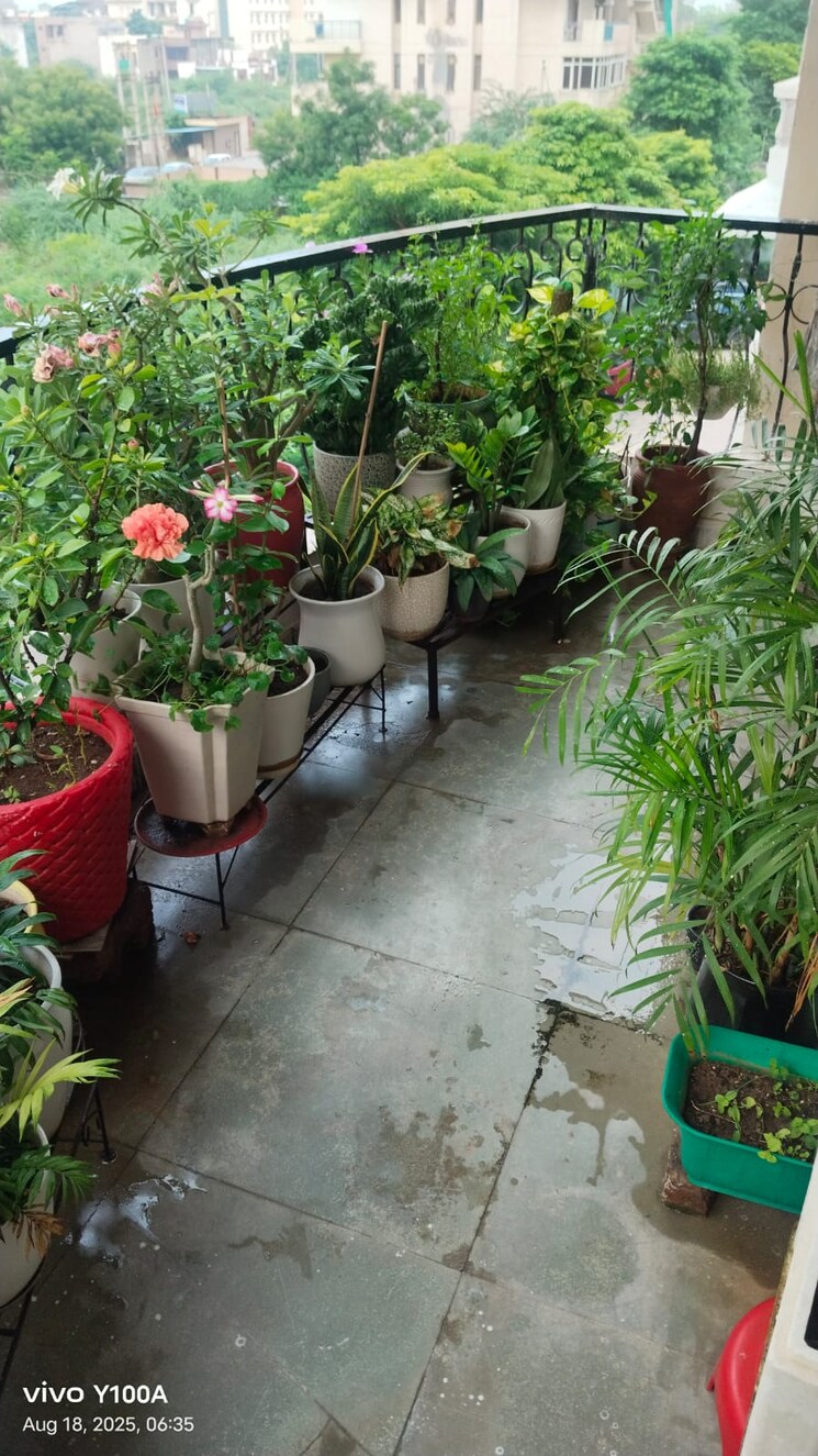 Balcony, sector 45 2 Bedroom 950 Sq.Ft. Apartment In Sector 45 Faridabad 9113017