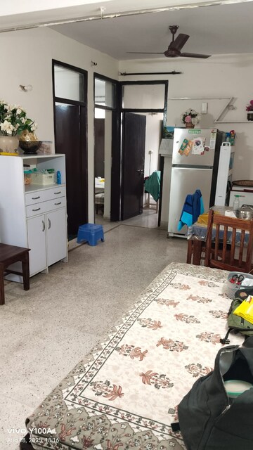Living Room in 2 BHK Apartment at Sector 45 – for Rent