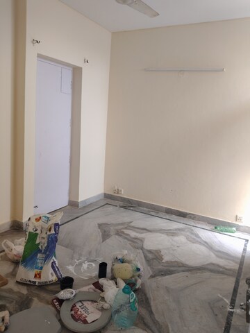 Bedroom in 3 BHK Apartment at Sector 21c – for Rent