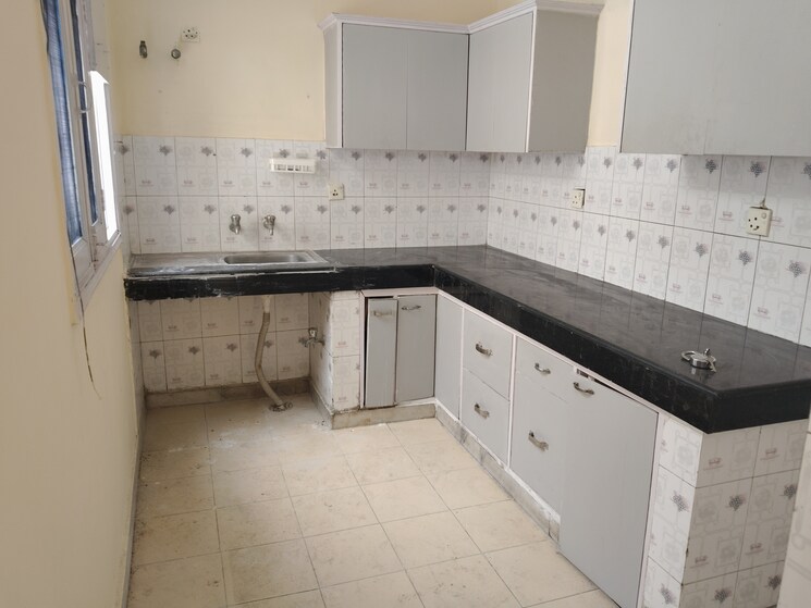 Kitchen, sector 21c 3 Bedroom 1450 Sq.Ft. Apartment In Sector 21c Faridabad 9113027