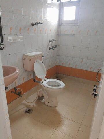 Bathroom in 3 BHK Apartment at Sector 21c – for Rent