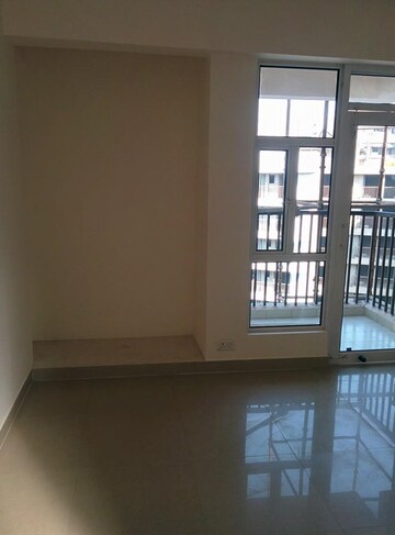 3 BHK Apartment For Rent in Gaur City 2 - 14th Avenue, Sector 16c Greater Noida