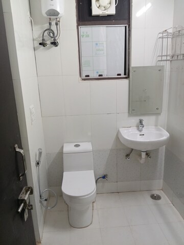 Attached Bathroom in 3 BHK Apartment at RWA Apartments, Sector 31 – for Rent