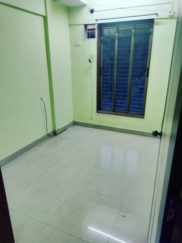 Bedroom in 2 BHK Apartment at Triveni Vasant Vihar CHS, Vasant Vihar – for Rent
