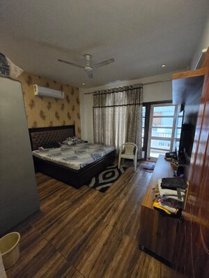 Room in 3 BHK Apartment at Sector 117 – for Sale