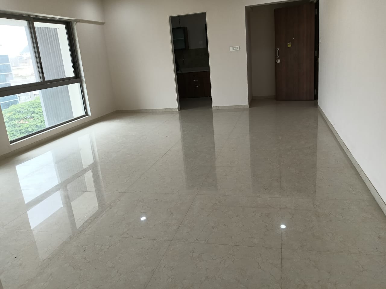 3 BHK + Servant Room Apartment For Rent in Hubtown Seasons