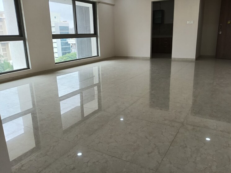 Room, hubtown-seasons 3 Bedroom 1954 Sq.Ft. Apartment In Chembur Mumbai 9113137