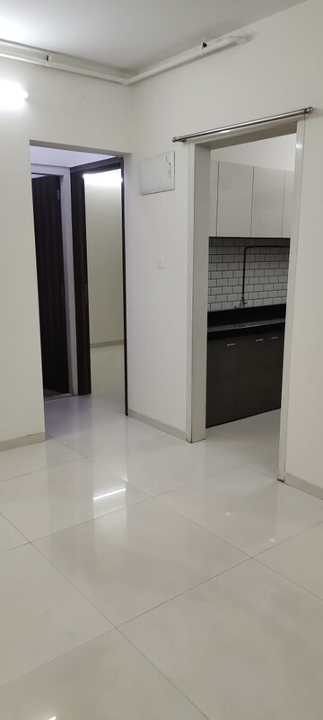 Room in 1 BHK Apartment at Queenstown Springs, Ghansoli – for Sale