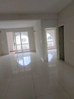 3 BHK + Servant Room,Study Room,Extra Room Apartment For Sale in Society City Of Dream 