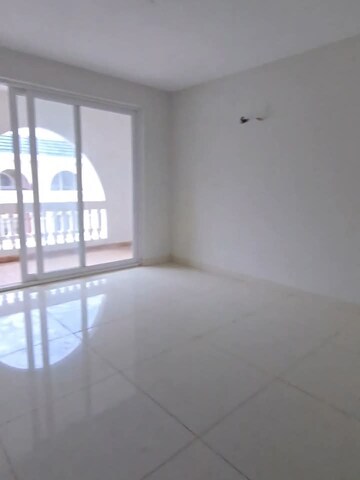 Room in 3 BHK Apartment at Sector 127 – for Sale
