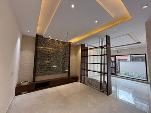 Room in 5 BHK Independent House at Sector 125 – for Sale