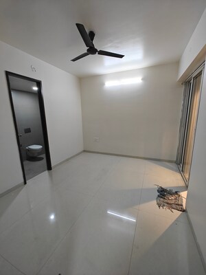 Room in 2 BHK Apartment at Akshar Alvario, Seawoods – for Sale