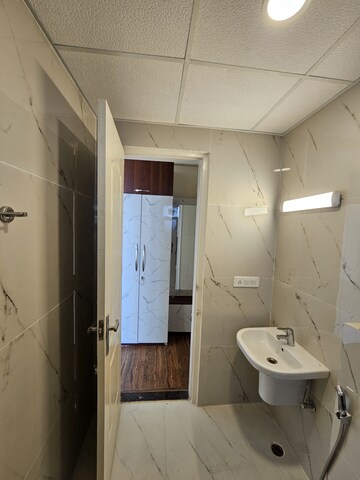 Bathroom in 3 BHK Apartment at Gomti Nagar – for Rent