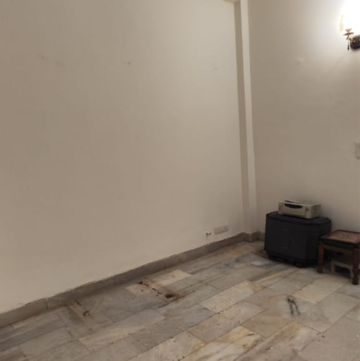 Room in 3 BHK Builder Floor at Boutique Residential Apartments C-220, Sarvodaya Enclave – for Rent