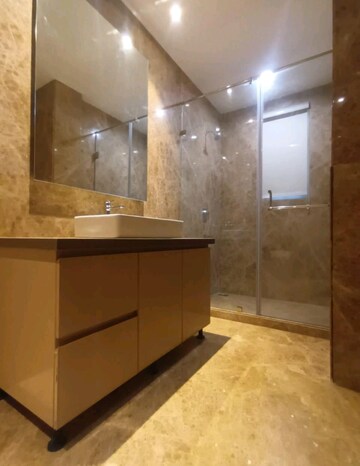 Bathroom in 4 BHK Builder Floor at RWA Apartments Sector 39, Sector 39 – for Rent