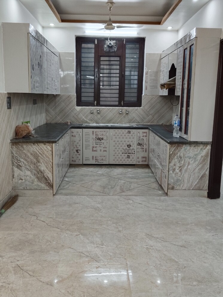 Kitchen, green fields colony 3 Bedroom 1900 Sq.Ft. Builder Floor In Green Fields Colony Faridabad 9113276