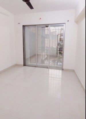 Room in 2 BHK Apartment at Shanti CHS Kopar Khaiane, Kopar Khairane – for Sale