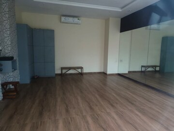 Room in 1 BHK Apartment at Mahavir Square, Manpada – for Rent
