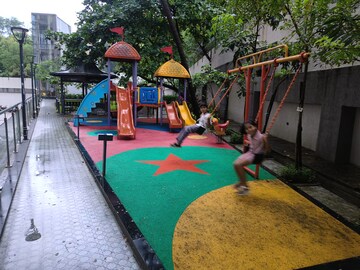 Swimming Pool in 1 BHK Apartment at Mahavir Square, Manpada – for Rent