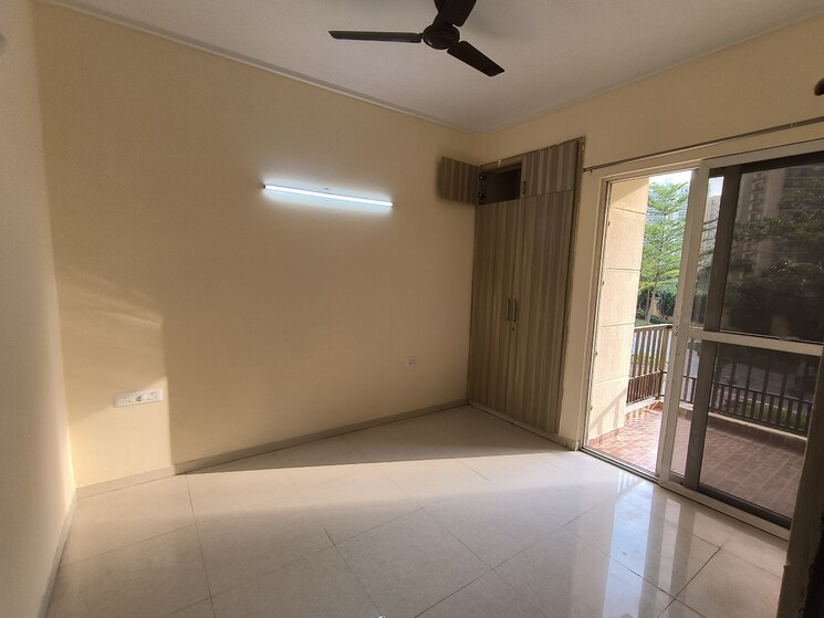 Room, dasnac-the-jewel 3 Bedroom 1525 Sq.Ft. Apartment In Sector 75 Noida 9113311