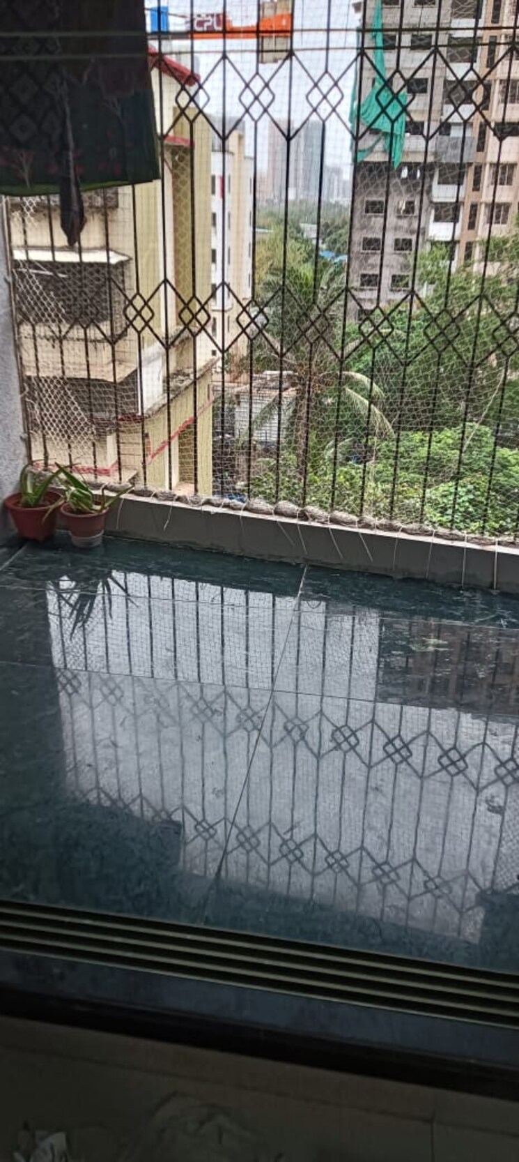 Balcony, k-raheja-palm-court 2 Bedroom 865 Sq.Ft. Apartment In Malad West Mumbai 9113336