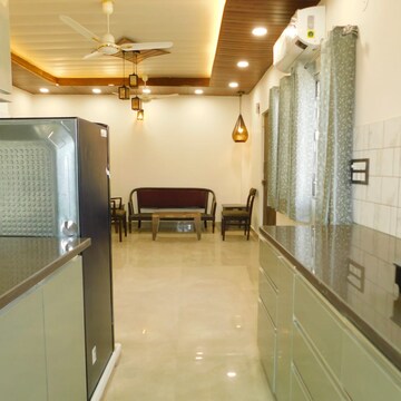Kitchen in 2 BHK Builder Floor at DLF The Royalton Tower, Golf Course Road – for Rent