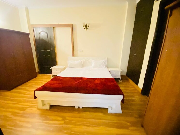 Master Bedroom, avasiya-kalyankari-sanstha 3 Bedroom 1800 Sq.Ft. Builder Floor In Lajpat Nagar Delhi 9113396