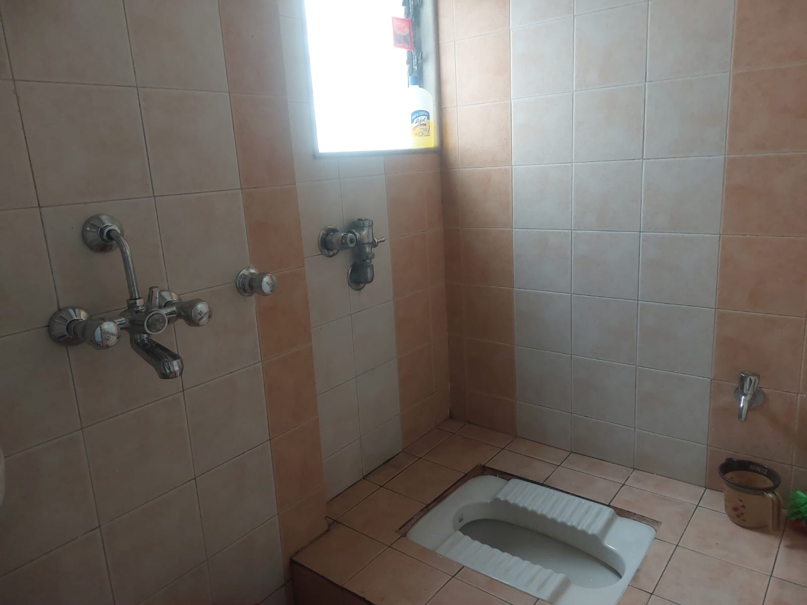 2 BHK + Pooja Room Apartment For Rent in Sai Baba Complex Goregaon