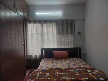 Bedroom in 2 BHK Apartment at Sai Baba Complex Goregaon, Goregaon East – for Rent