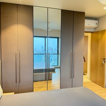 Room in 3 BHK Apartment at Almeida Park, St. Peters Colony – for Rent