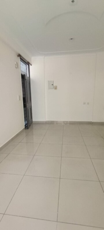 Bathroom in 3 BHK Apartment at Gaur Green City, Indrapuram – for Sale