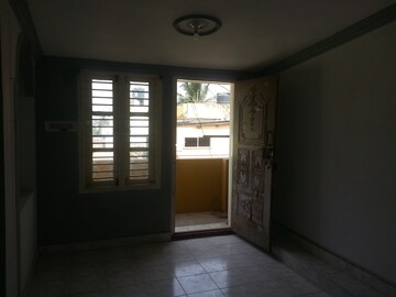 Room in 2 BHK Independent House at Rt Nagar – for Rent