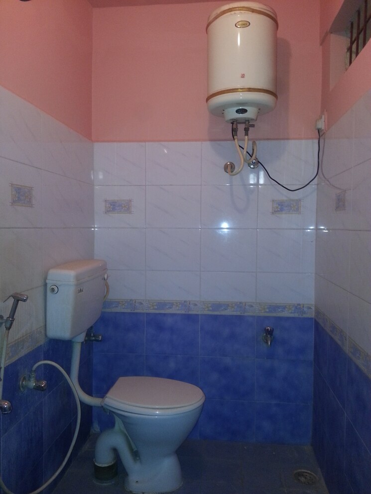 Bathroom, ganga nagar 2 Bedroom 750 Sq.Ft. Independent House In Ganga Nagar Bangalore 9113447