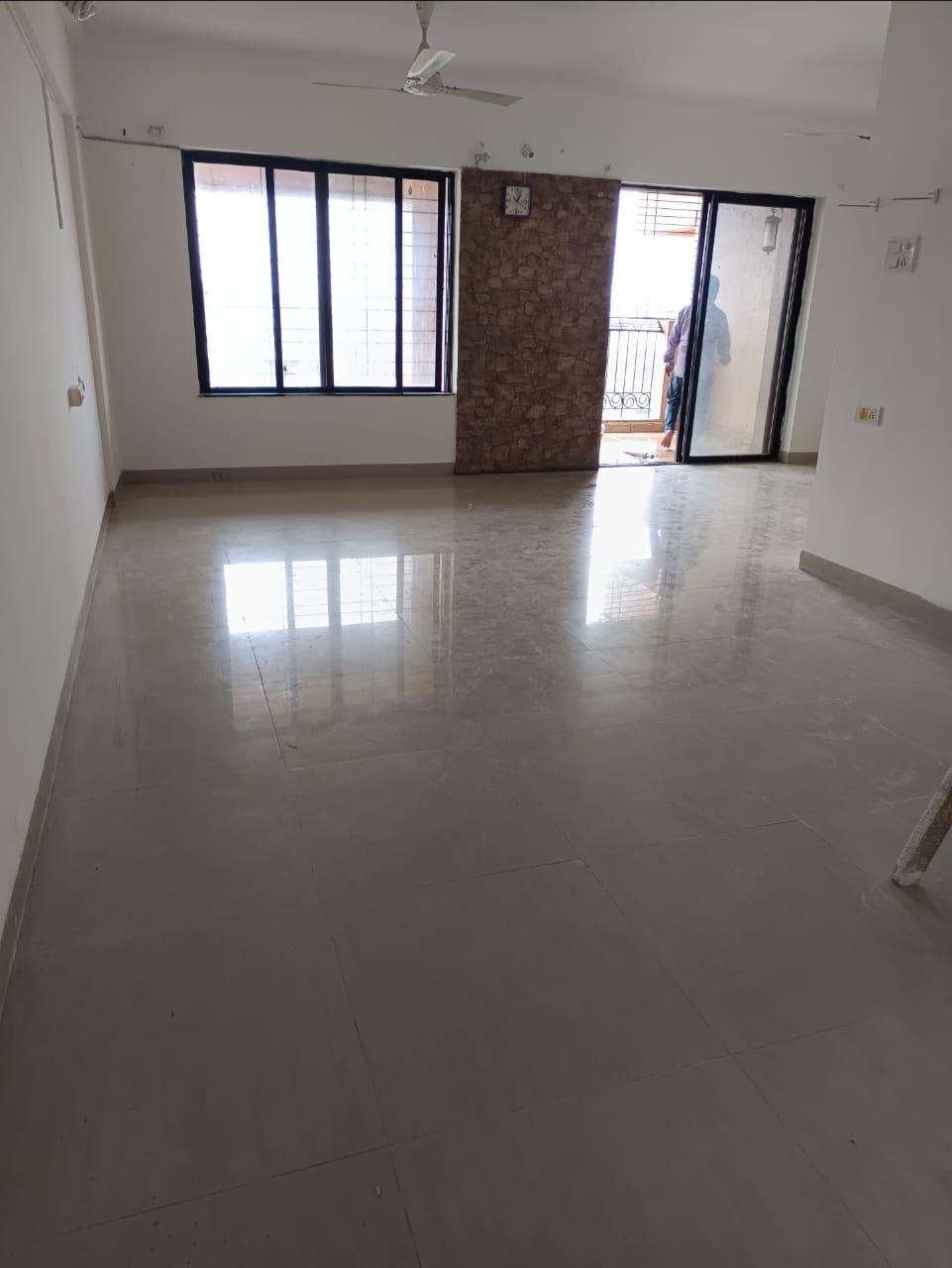 2 BHK Apartment For Rent in Bramha Avenue