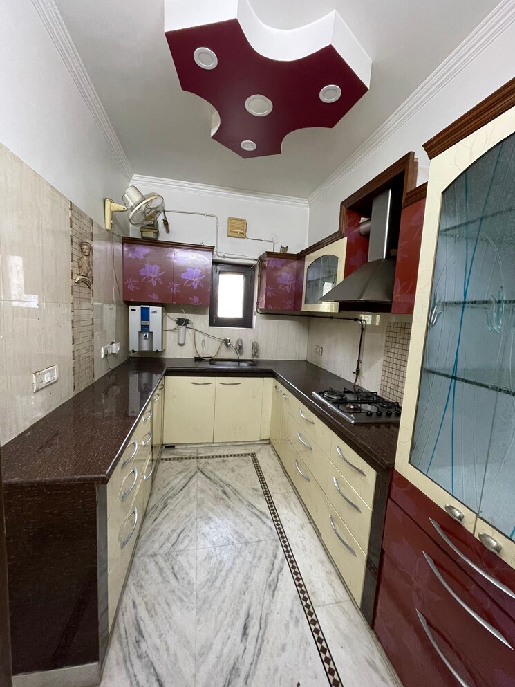 Kitchen, janakpuri 2 Bedroom 1080 Sq.Ft. Apartment In Janakpuri Delhi 9113464