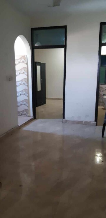 2 BHK Builder Floor For Rent in RWA Sangam Vihar Block B, Sangam Vihar