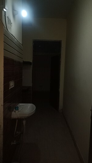 Bathroom in 2 BHK Builder Floor at RWA Sangam Vihar Block B, Sangam Vihar – for Rent