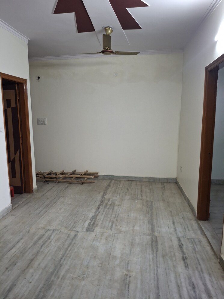 undefined, uttam nagar 2 Bedroom 600 Sq.Ft. Builder Floor In Uttam Nagar Delhi 9113514