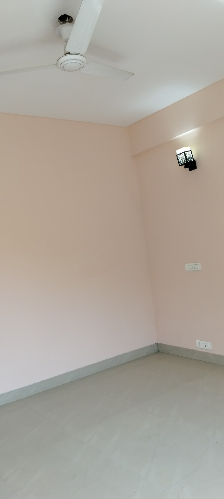 Room, unitech-woodstock-floors 3 Bedroom 1850 Sq.Ft. Independent House In Sector 50 Gurgaon 9113517