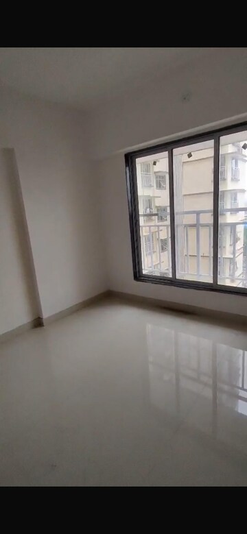 Master Bedroom in 2 BHK Apartment at Avant Hillway, Goregaon East – for Rent