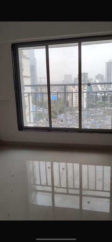 Bedroom in 2 BHK Apartment at Avant Hillway, Goregaon East – for Rent