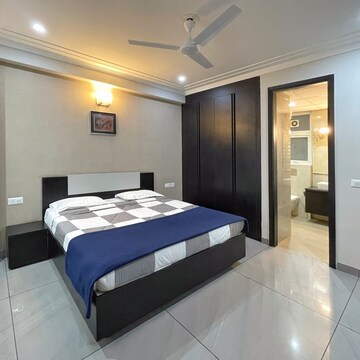 Bedroom in 2 BHK Builder Floor at K Block Central Square Awasiya Vikas Samiti, Rampuri – for Rent